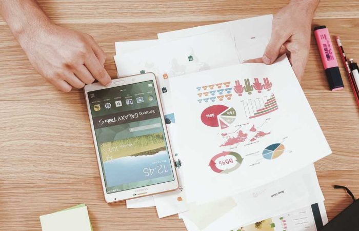 Pe lângă această aplicaţie Android, putem realiza şi aplicaţie iOS fără probleme, doar că acest sistem de operare este mai restrictiv şi te va pune la cheltuieli mai mari.